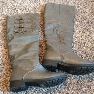 Grey tall boots